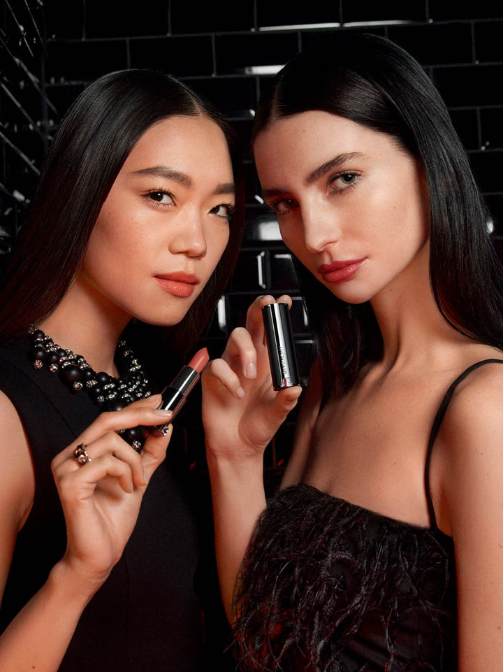 Son GIVENCHY Le Rouge Interdit Intense Silk 