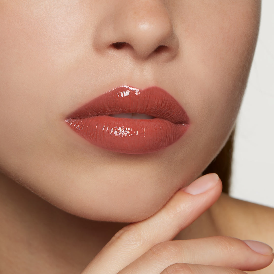 Son GUCCI Rouge De Beauté Brillant #217 Valeria Rose-Kallos