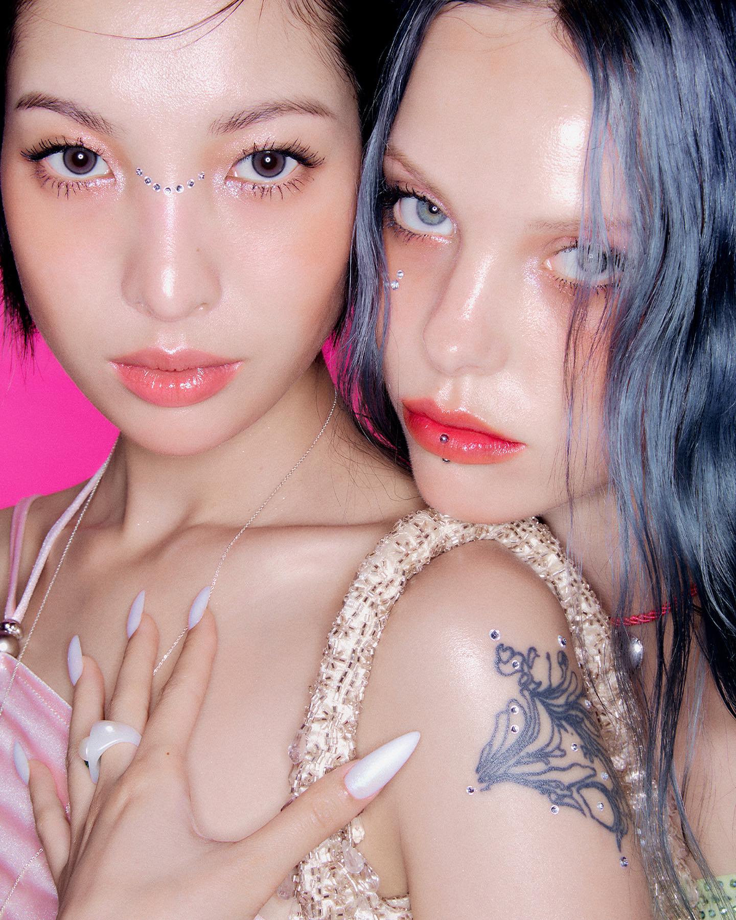 son-hera-sensual-fitting-glow-tint-y2k