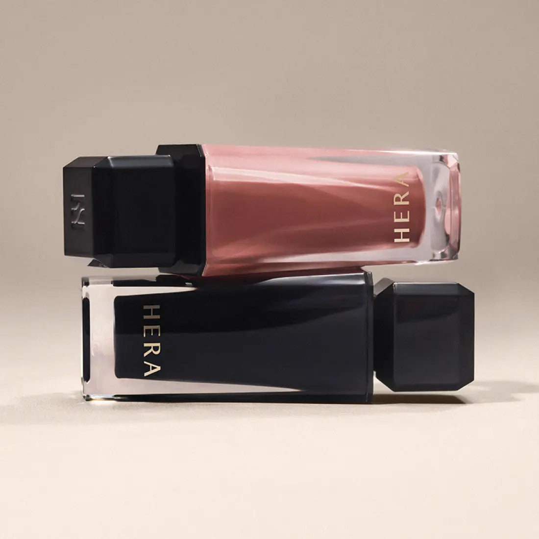 Son HERA Sensual Nude Gloss Holiday 2025-Kallos