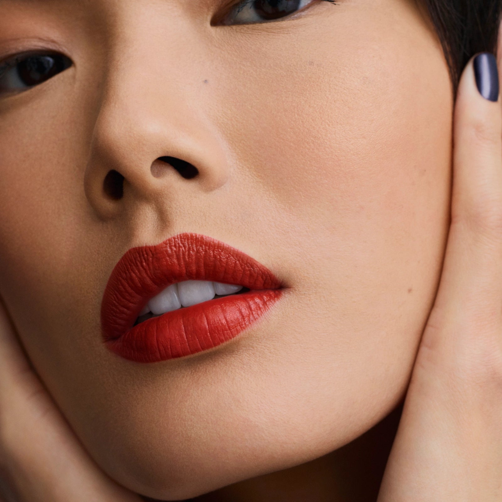 Son HERMÈS Rouge Hermès Satin Lipstick #79 Rouge Érable - Kallos Vietnam