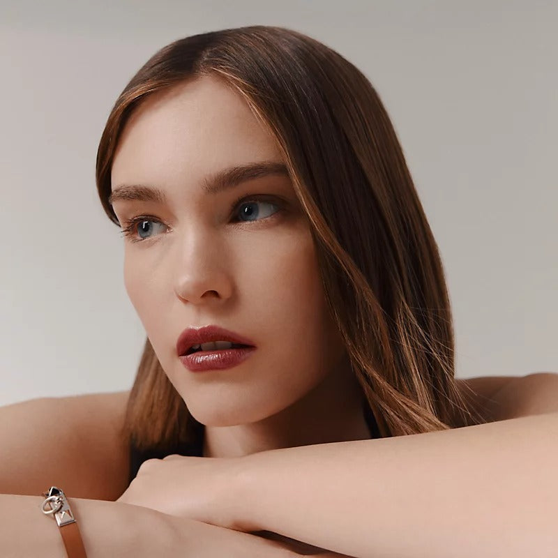 Son HERMES Rouge Hermès Silky Lipstick Shine #87 Brun Sellier