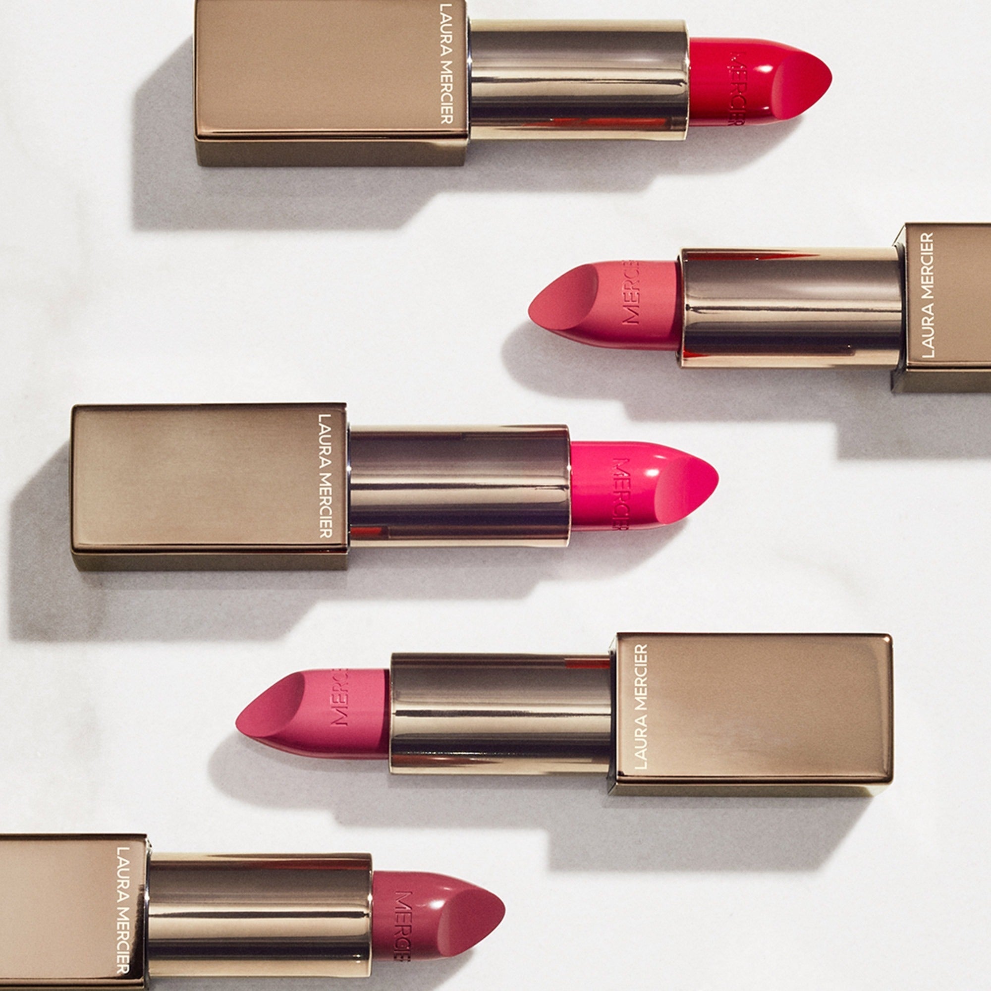 Son Laura Mercier Rouge Essentiel Silky Crème Lipstick #05 Nude Natural-Kallos
