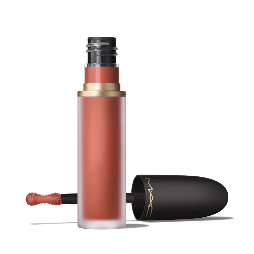 Son MAC Powder Kiss Lip + Cheek Mousse #996 Date-Maker