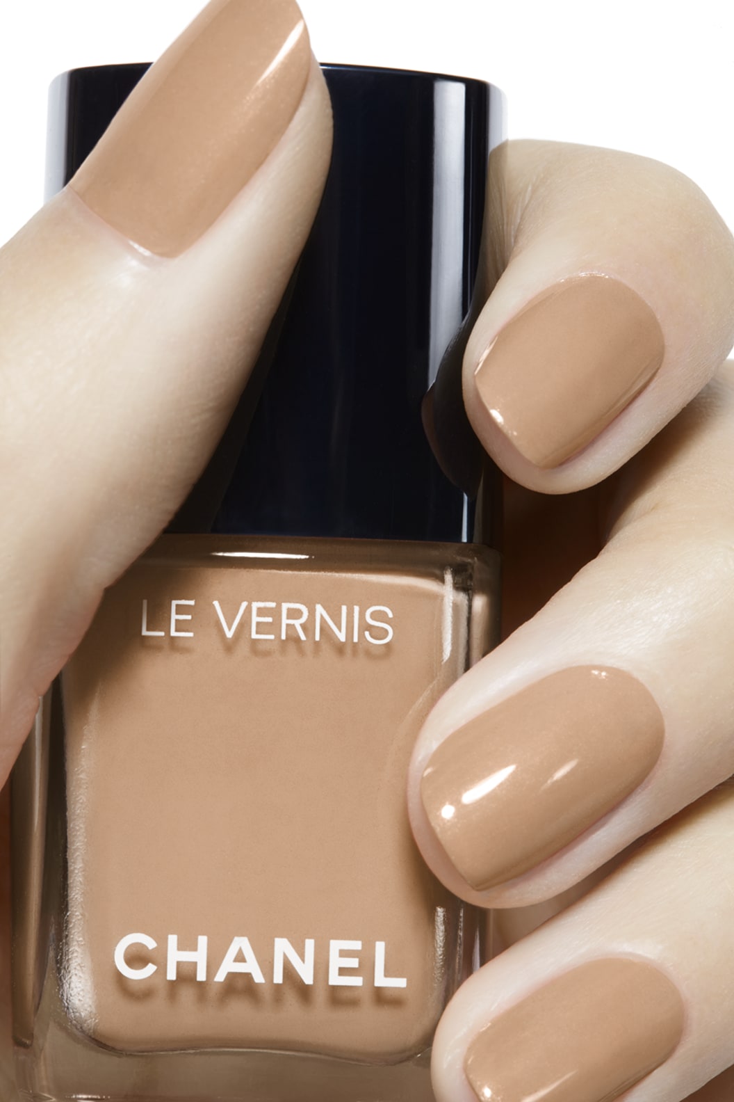 Sơn Móng Tay CHANEL Le Vernis #103 Légende - A Latte-Colored Beige - Kallos Vietnam