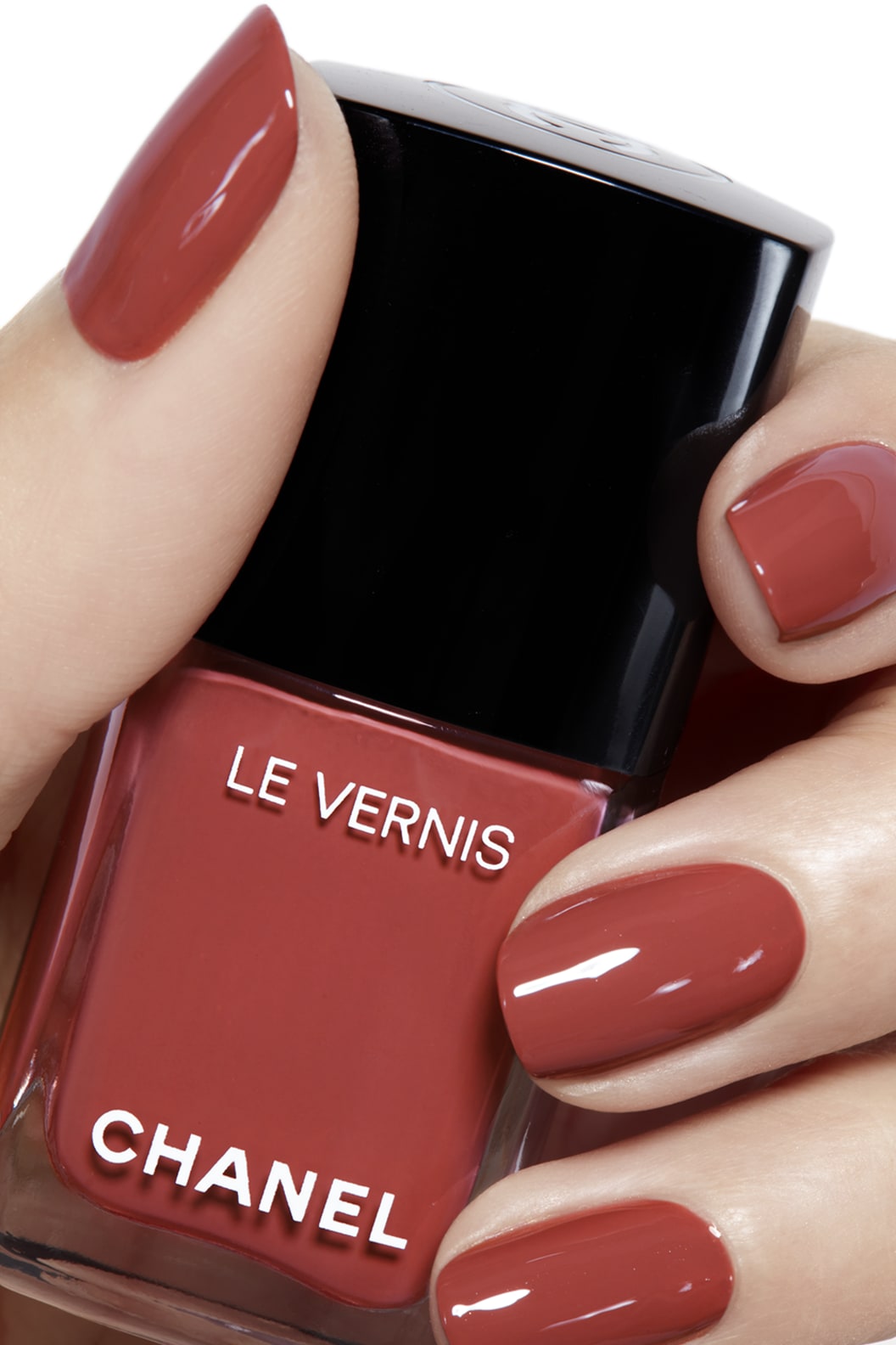 Sơn Móng Tay CHANEL Le Vernis #123 Fabuliste - A Terracotta Red - Kallos Vietnam