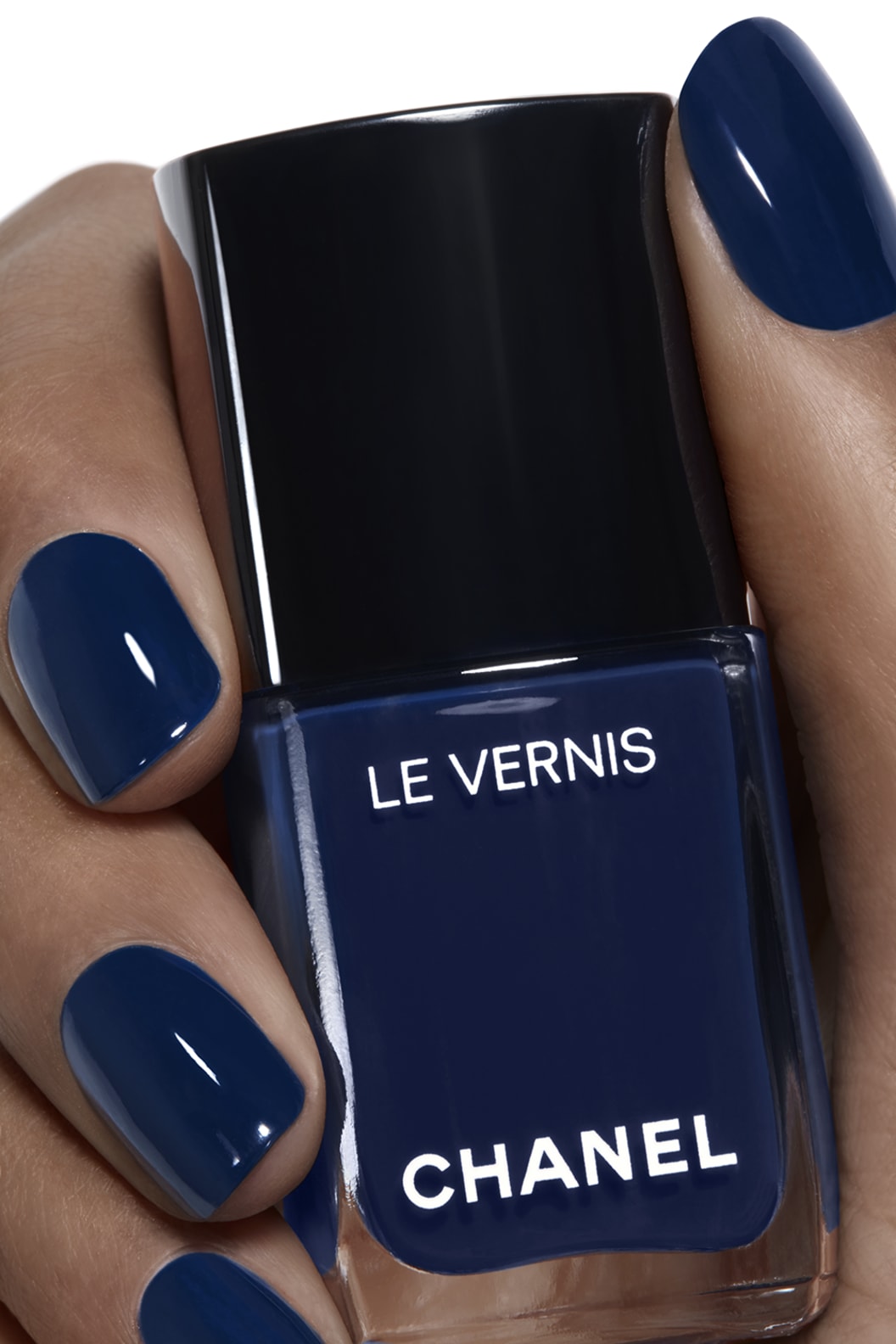 Sơn Móng Tay CHANEL Le Vernis #127 Fugueuse - A Deep Blue - Kallos Vietnam