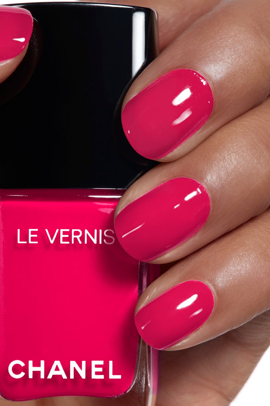 Sơn Móng Tay CHANEL Le Vernis #143 DIVA - A Fuchsia Pink - Kallos Vietnam