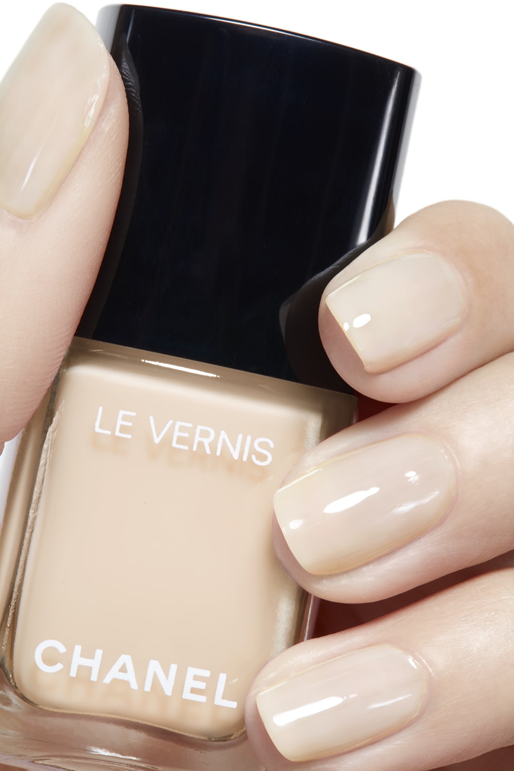 Sơn Móng Tay CHANEL Le Vernis #167 White Silk - A Pink White - Kallos Vietnam