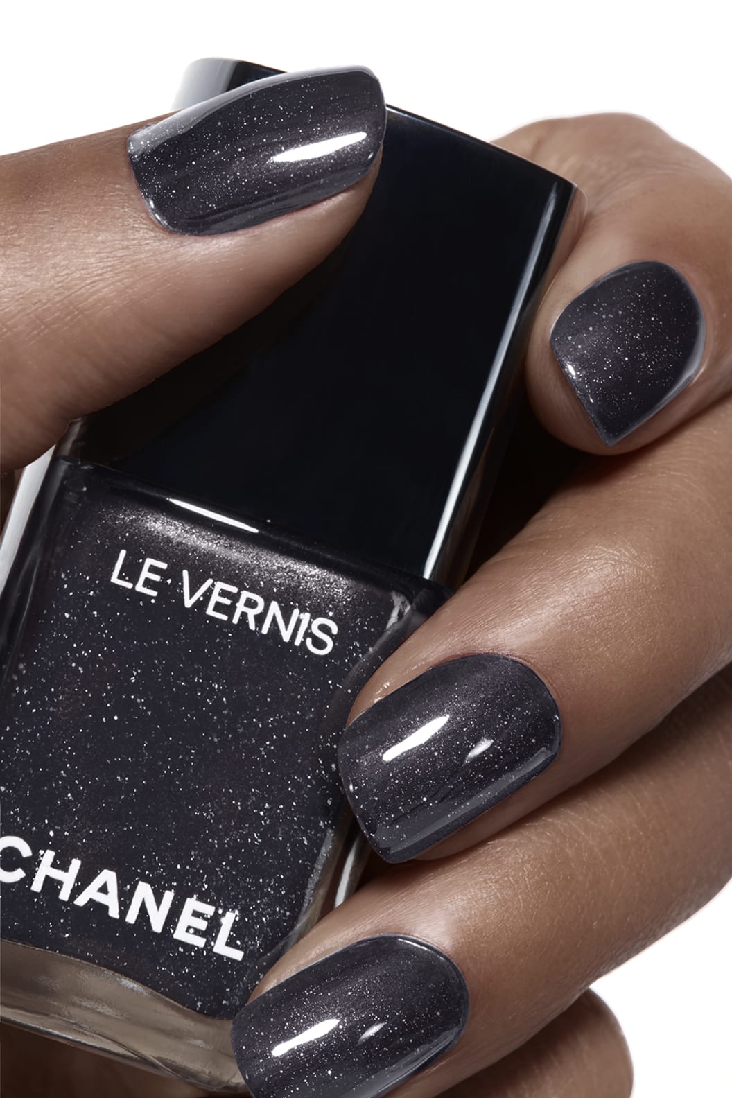 Sơn Móng Tay CHANEL Le Vernis #171 Sequins - A Shimmering Black - Kallos Vietnam