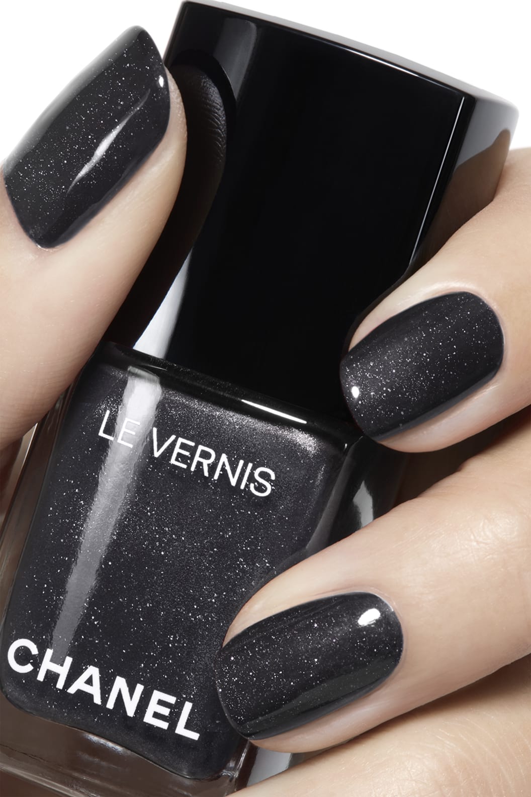 Sơn Móng Tay CHANEL Le Vernis #171 Sequins - A Shimmering Black - Kallos Vietnam