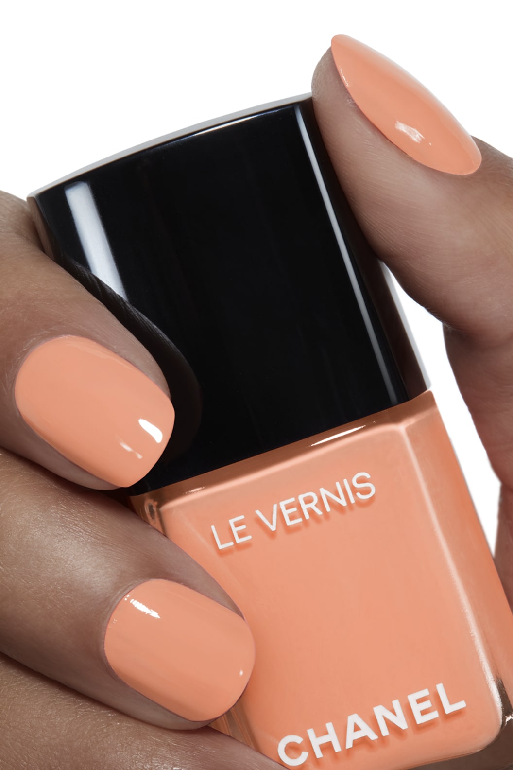 Sơn Móng Tay CHANEL Le Vernis #195 Poète - A Soft Peach