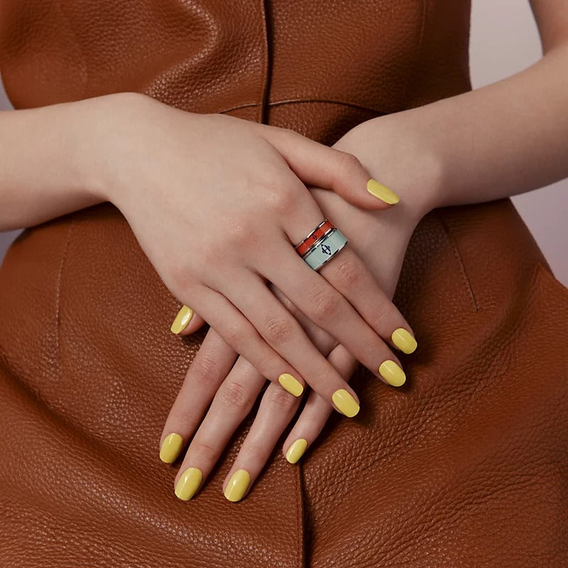 Sơn Móng Tay HERMÈS Les Mains Hermès Nail Polish #22 Jaune Pollen