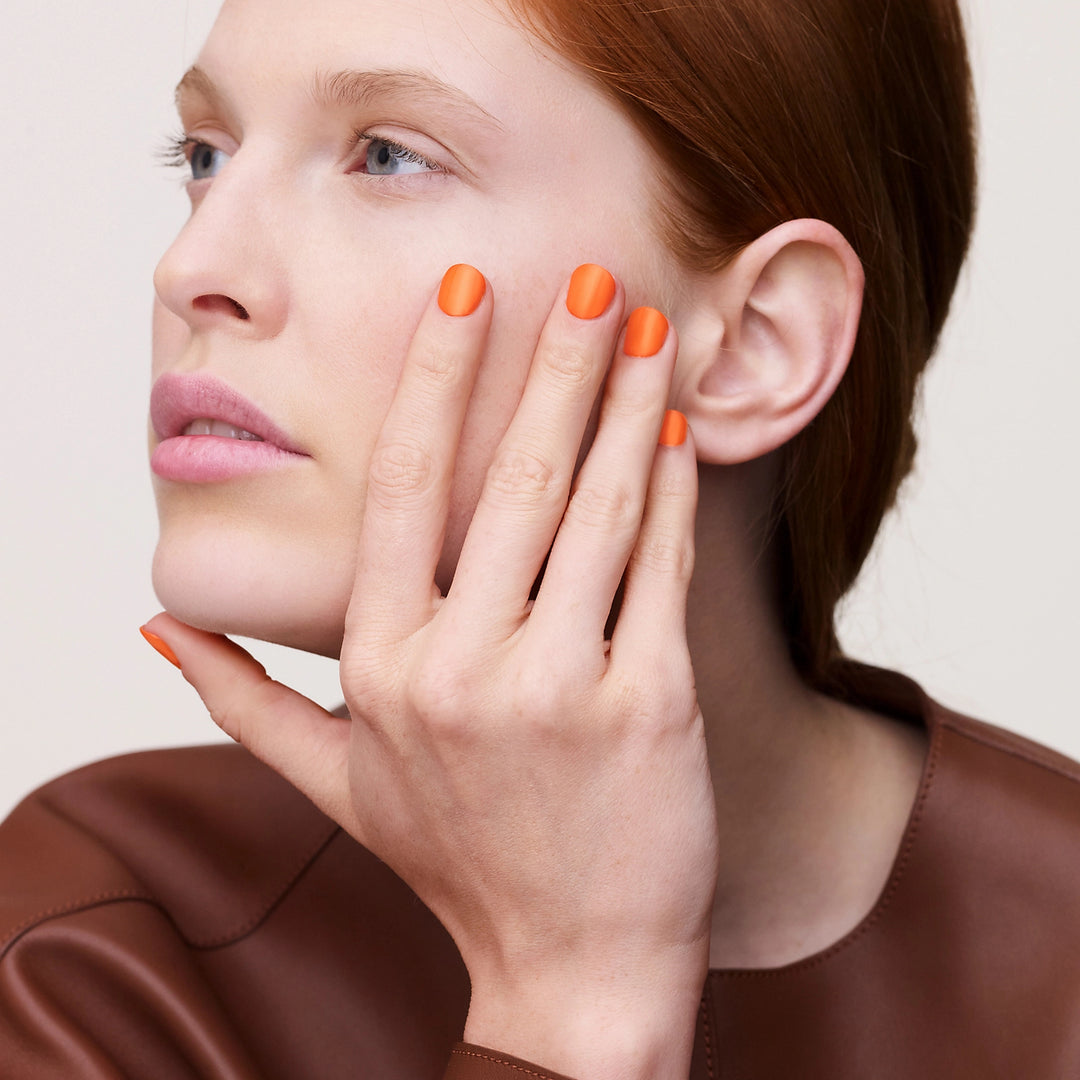 Sơn Móng Tay HERMÈS Les Mains Hermès Nail Polish #33 Orange Boîte