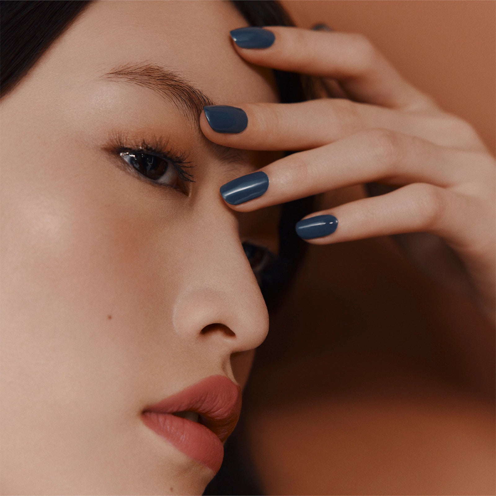 Sơn Móng Tay HERMÈS Les Mains Hermès Nail Polish LTD #81 Bleu Agate - Kallos Vietnam