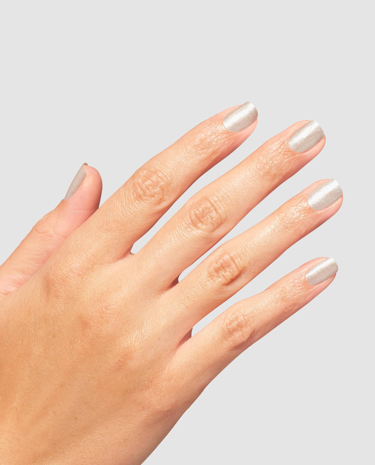 Sơn Móng Tay OPI Nail Lacquer Hands In The Clouds