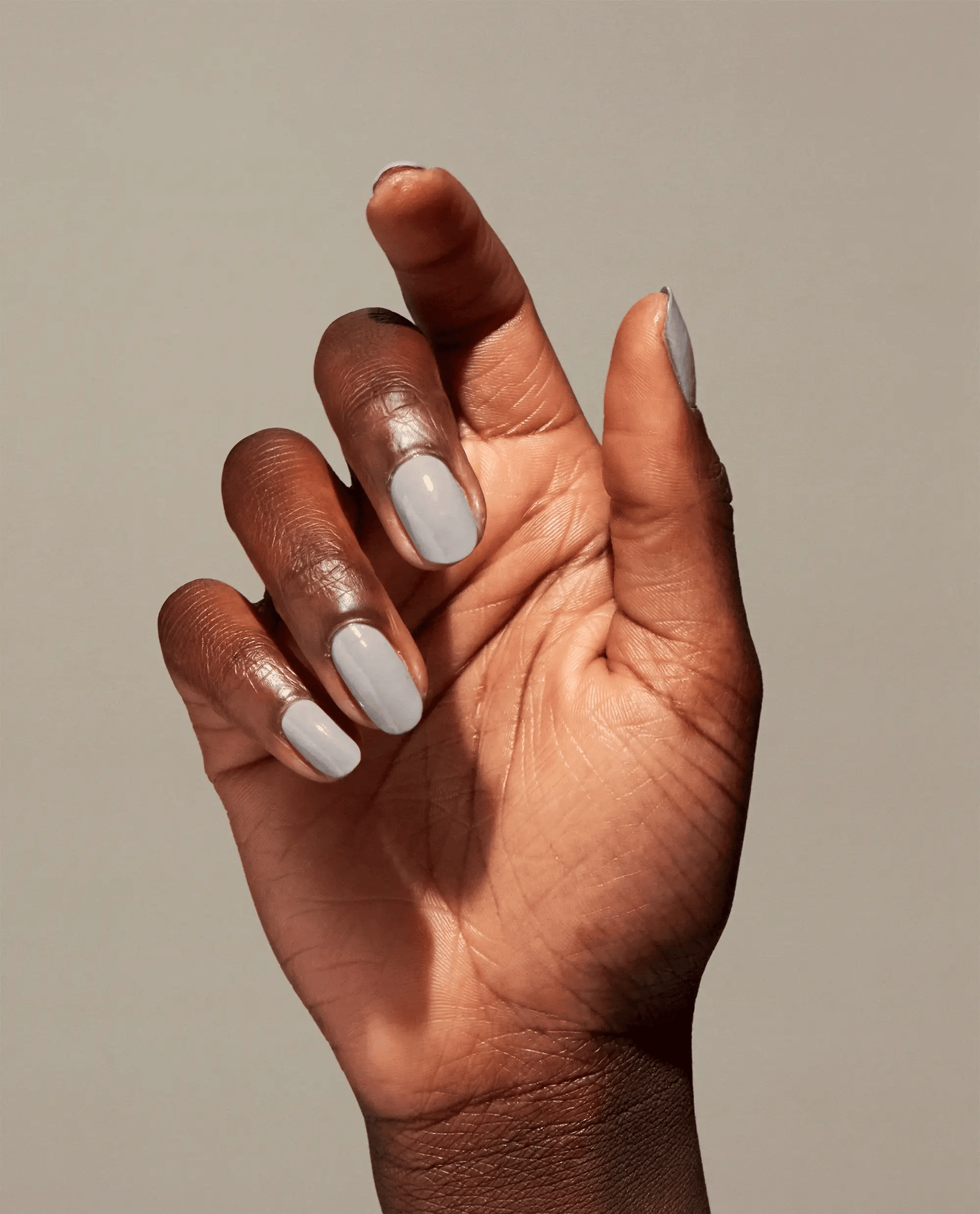 Sơn Móng Tay OPI Nature Strong Dawn of a New Gray-Kallos
