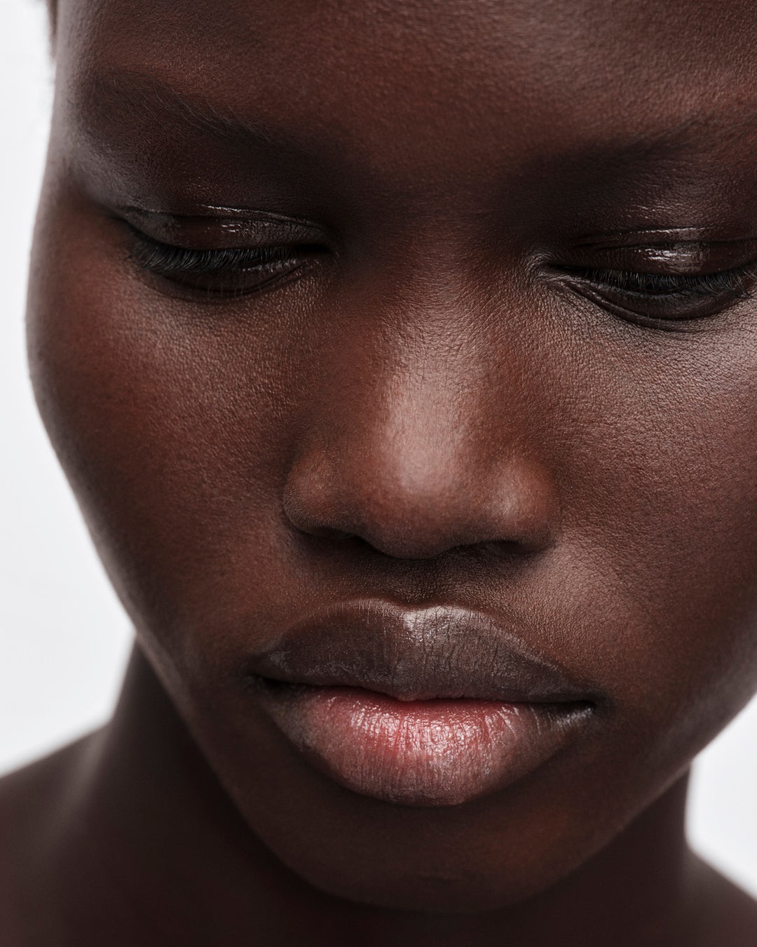 Son PRADA Light Glowing Lip Color #U014 White