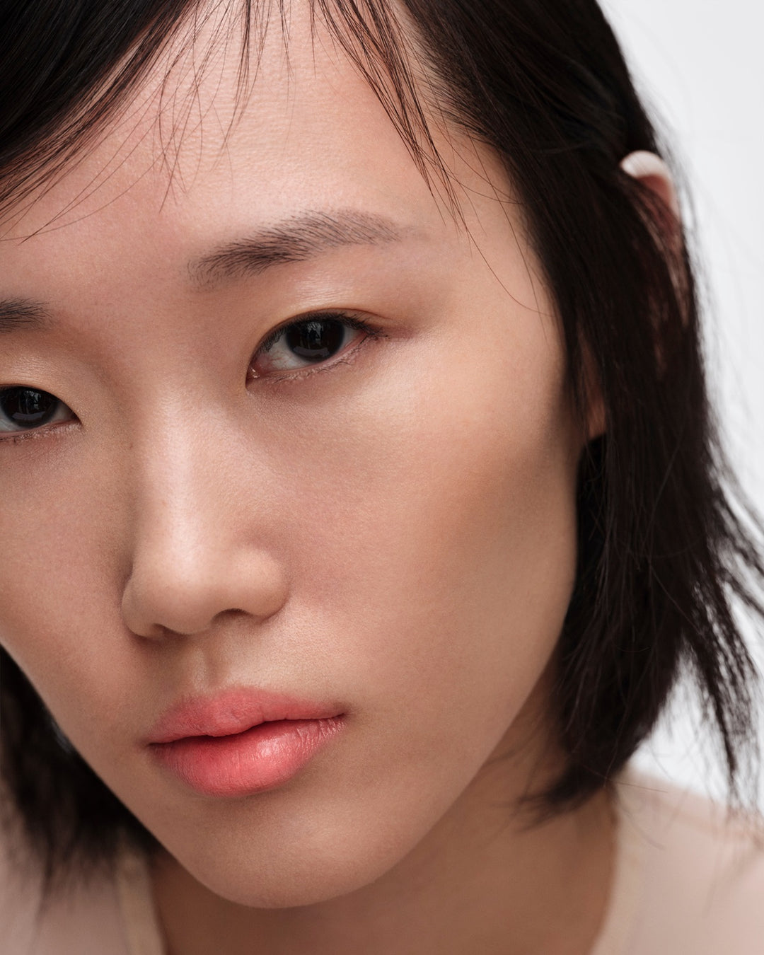 Son PRADA Light Glowing Lip Color #U016 Rose