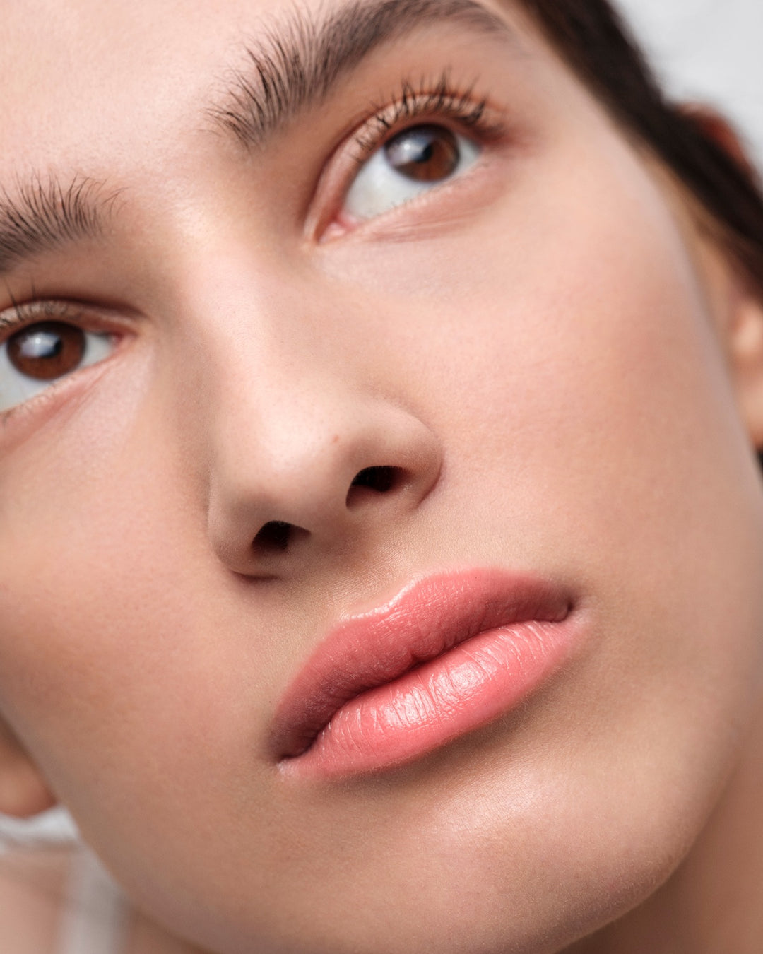 Son PRADA Light Glowing Lip Color #U016 Rose