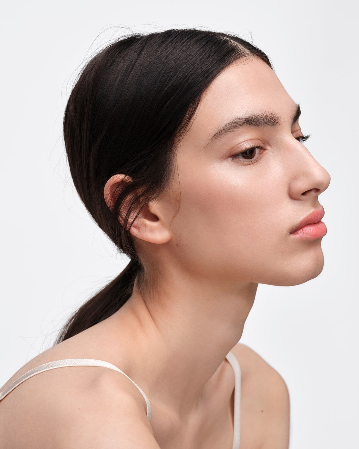 Son PRADA Light Glowing Lip Color #U018 Pink