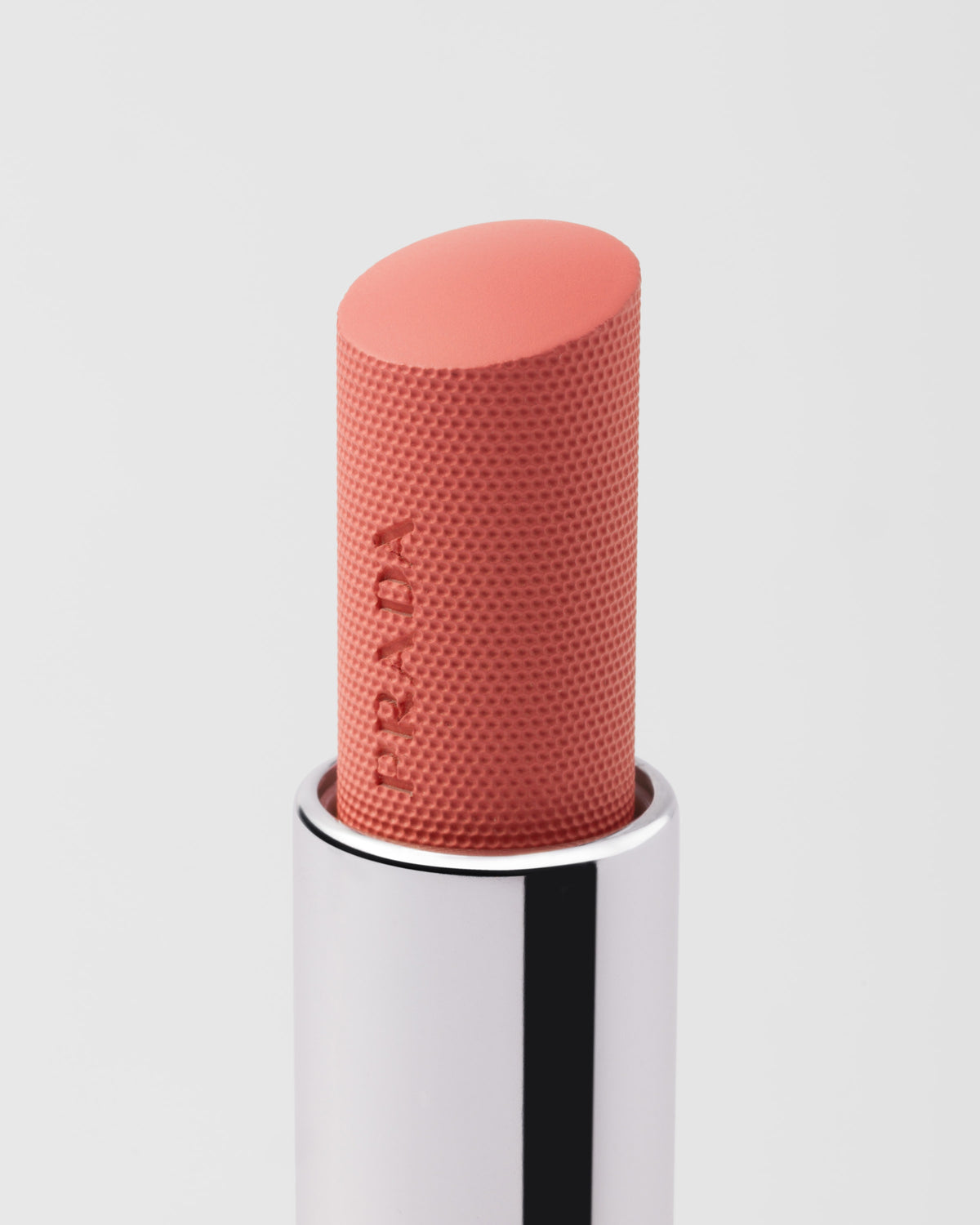 Son PRADA Light Glowing Lip Color #U019 Brown