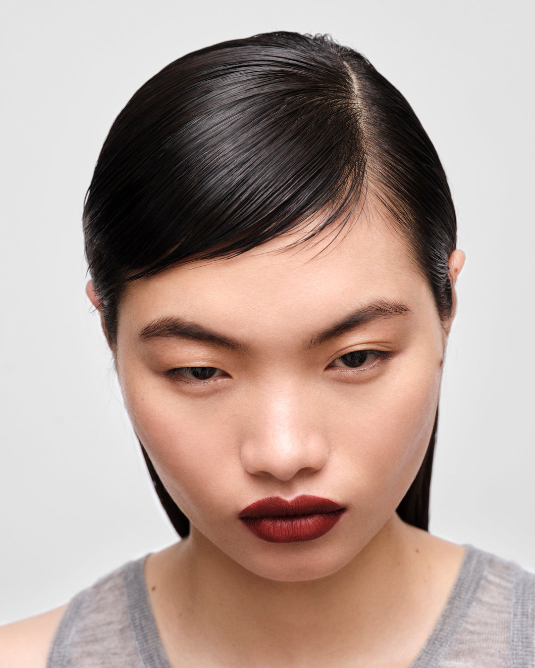 Son PRADA Monochrome Hyper Matte Lipstick #B03 Mahogany