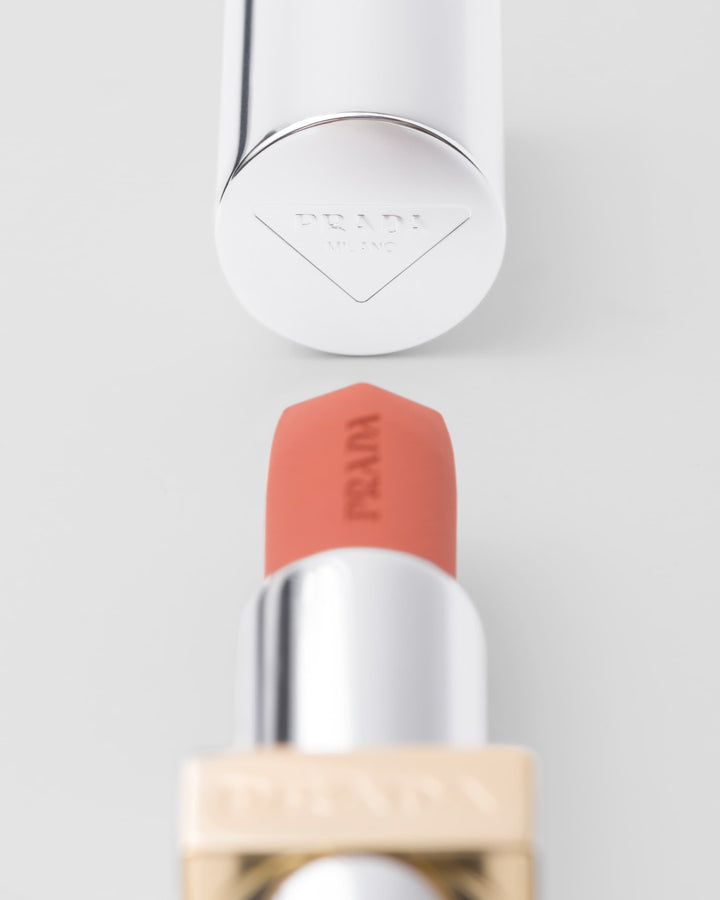 Son PRADA Monochrome Hyper Matte Lipstick 