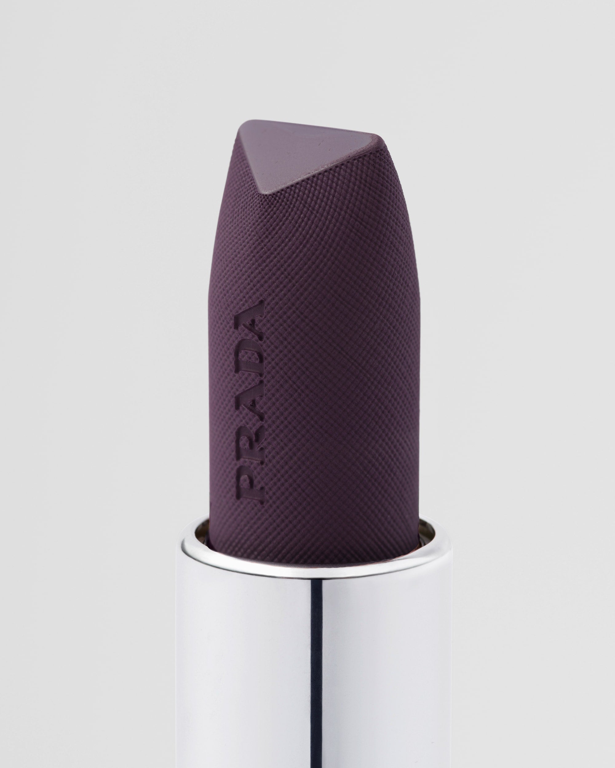 Son PRADA Monochrome Hyper Matte Lipstick #P57 Ultraviolet - Kallos Vietnam