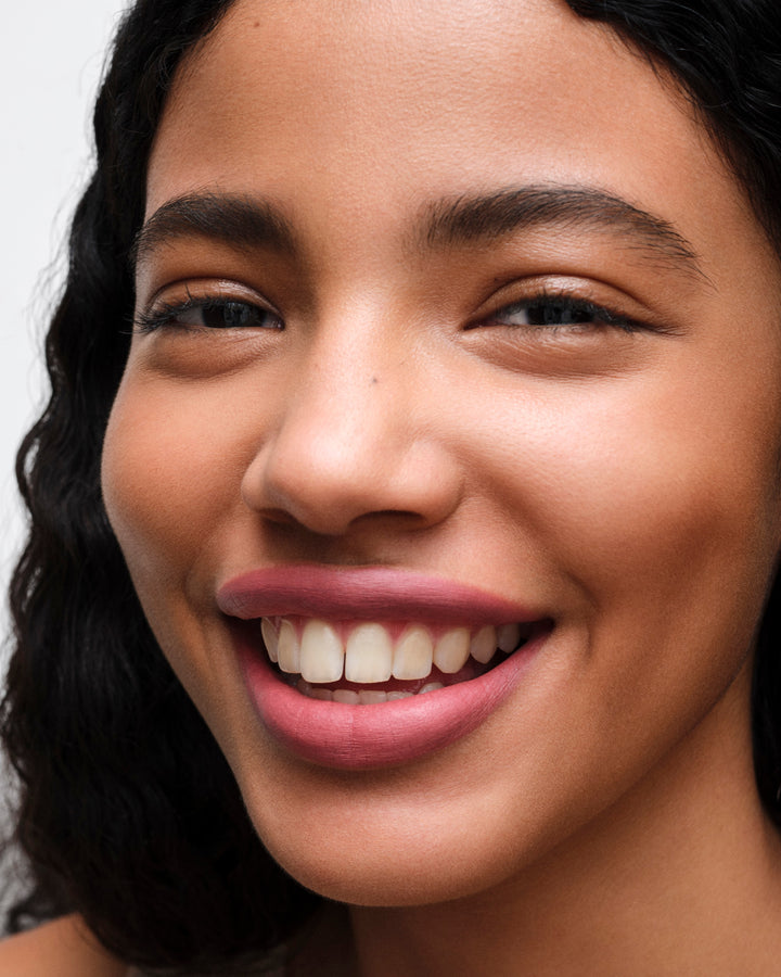 Son PRADA Monochrome Hyper Matte Lipstick 