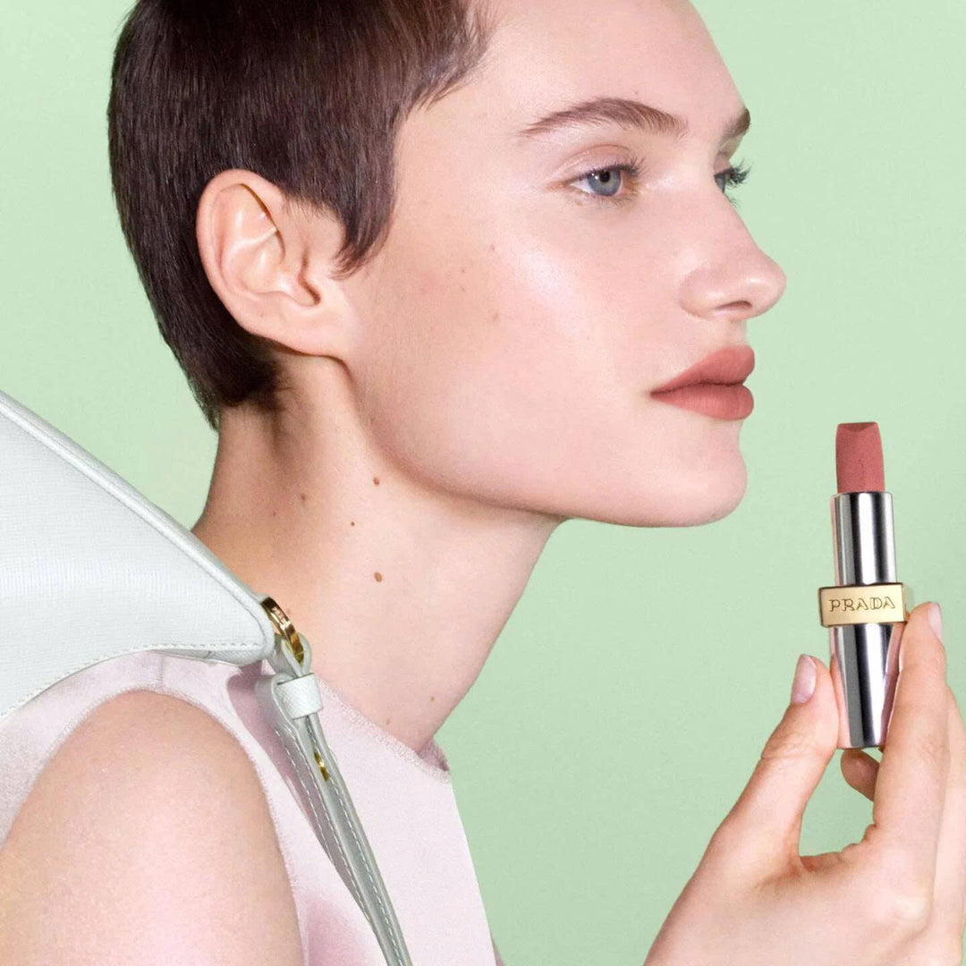 Son PRADA Monochrome Hyper Matte Lipstick #P60 Brick Pink