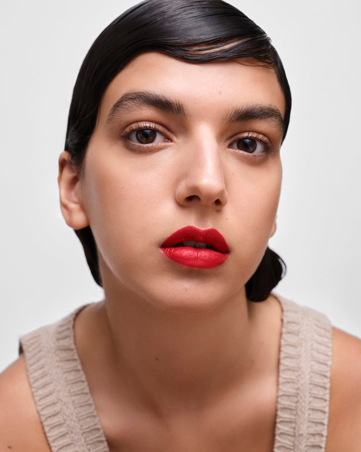 Son PRADA Monochrome Hyper Matte Lipstick 