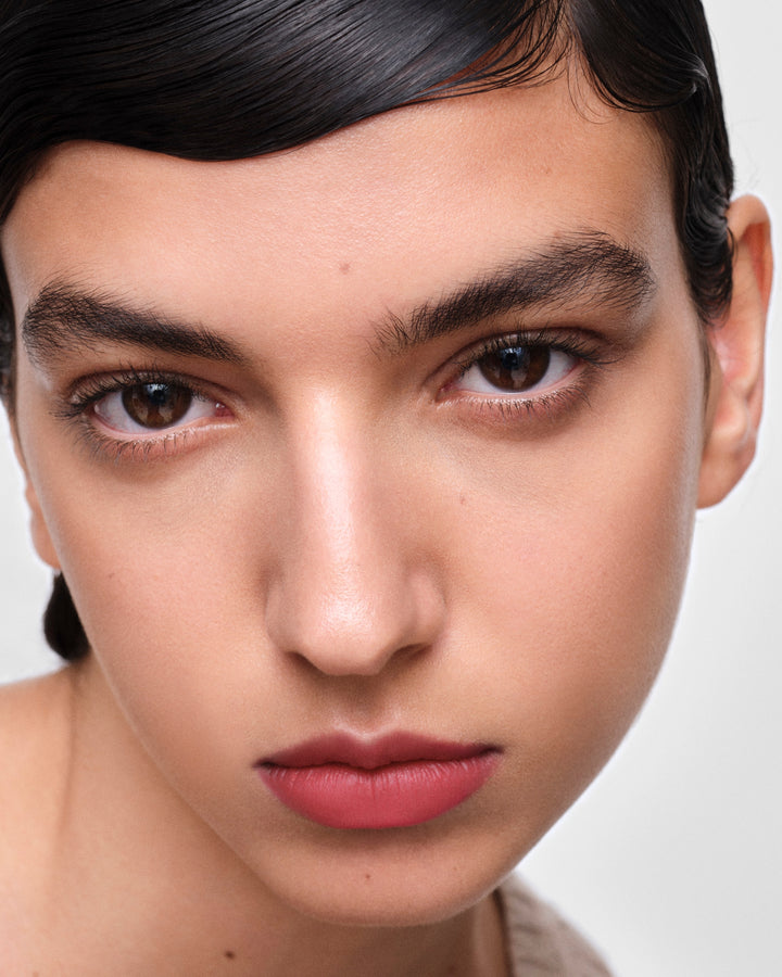 Son PRADA Monochrome Soft Matte Lipstick 