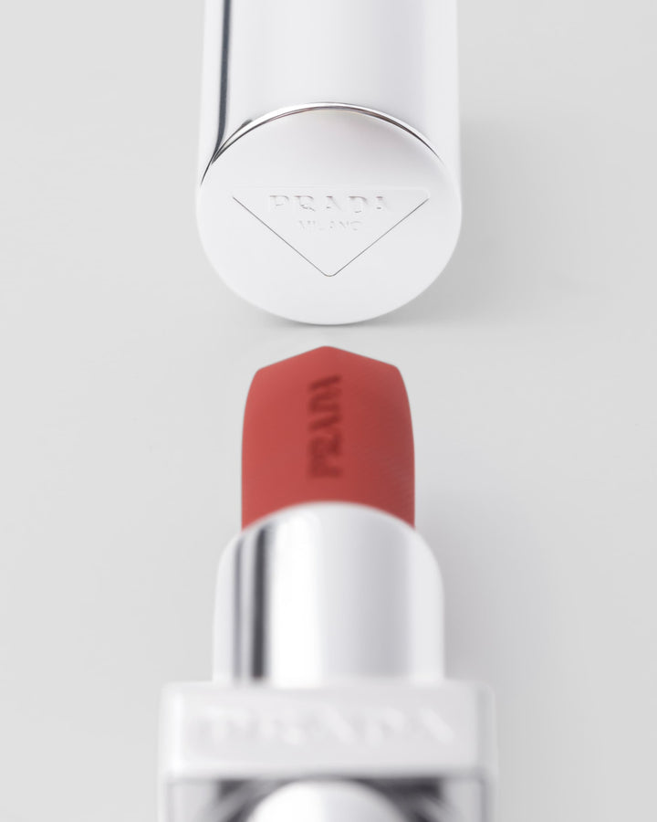 Son PRADA Monochrome Soft Matte Lipstick 