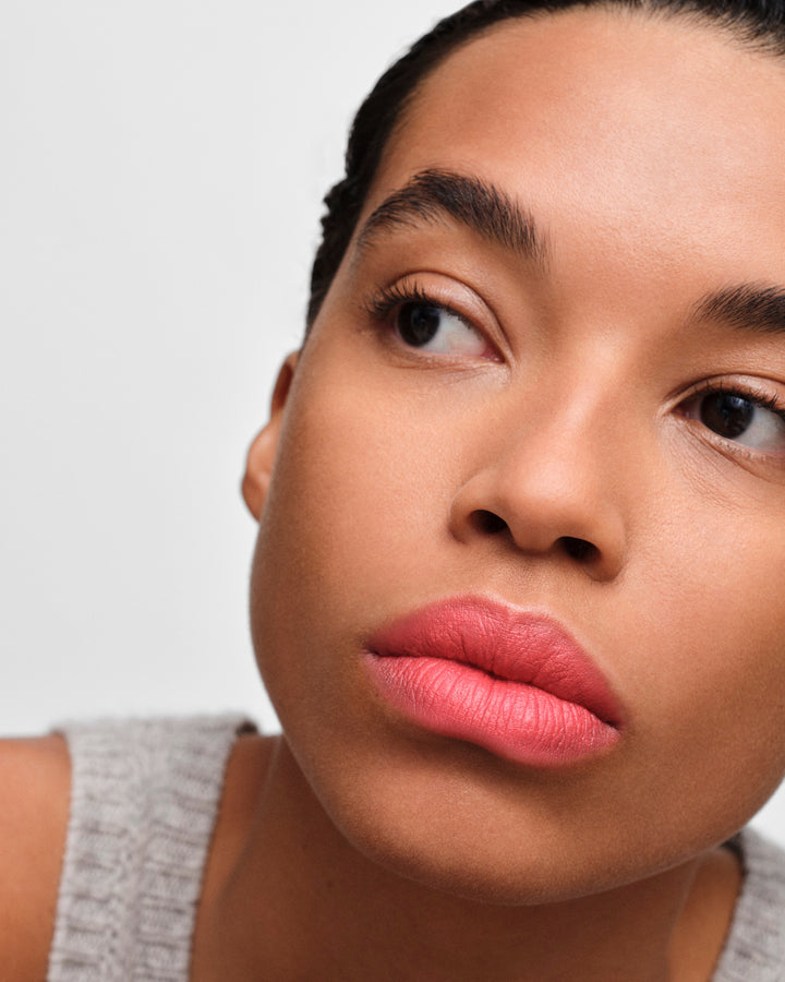 Son PRADA Monochrome Soft Matte Lipstick 
