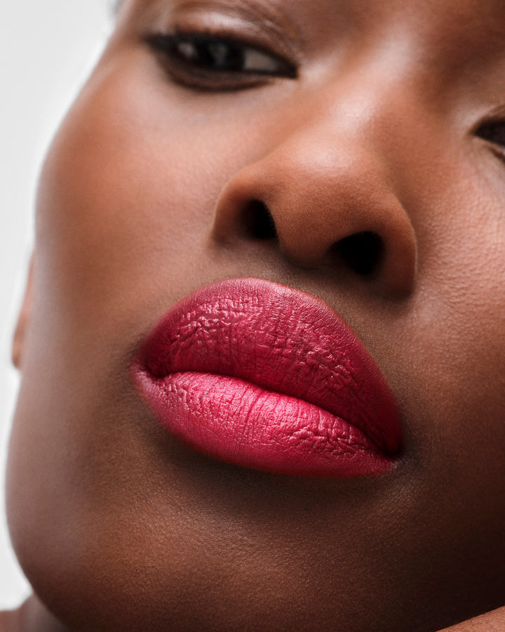 Son PRADA Monochrome Soft Matte Lipstick 
