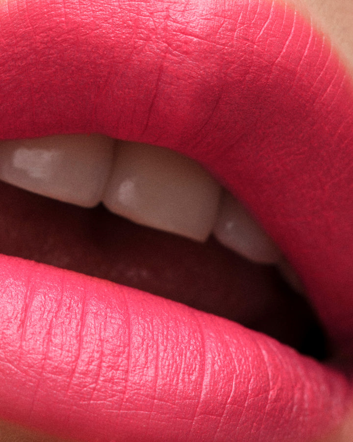 Son PRADA Monochrome Soft Matte Lipstick 