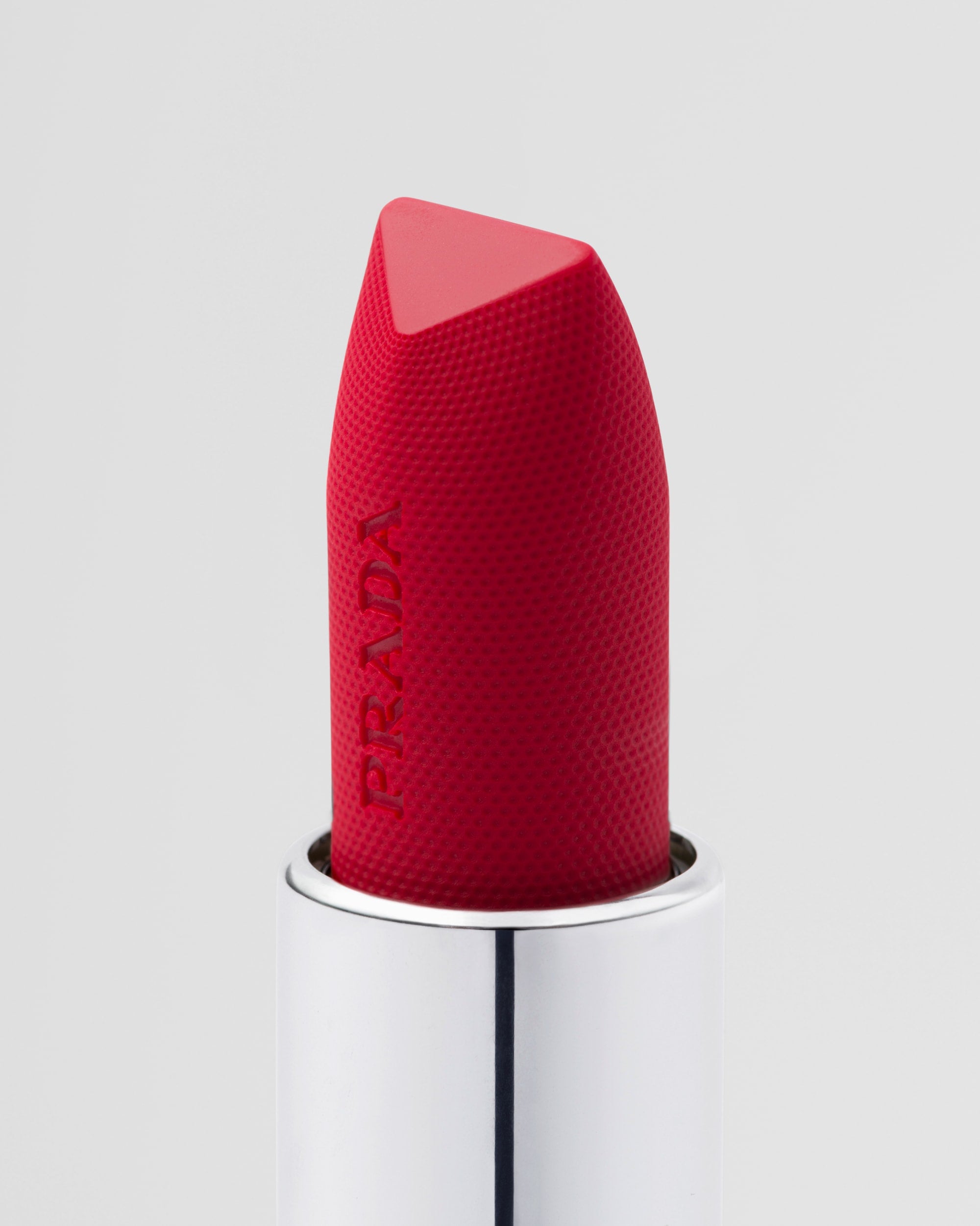Son PRADA Monochrome Soft Matte Lipstick #R127 Carminio - Kallos Vietnam