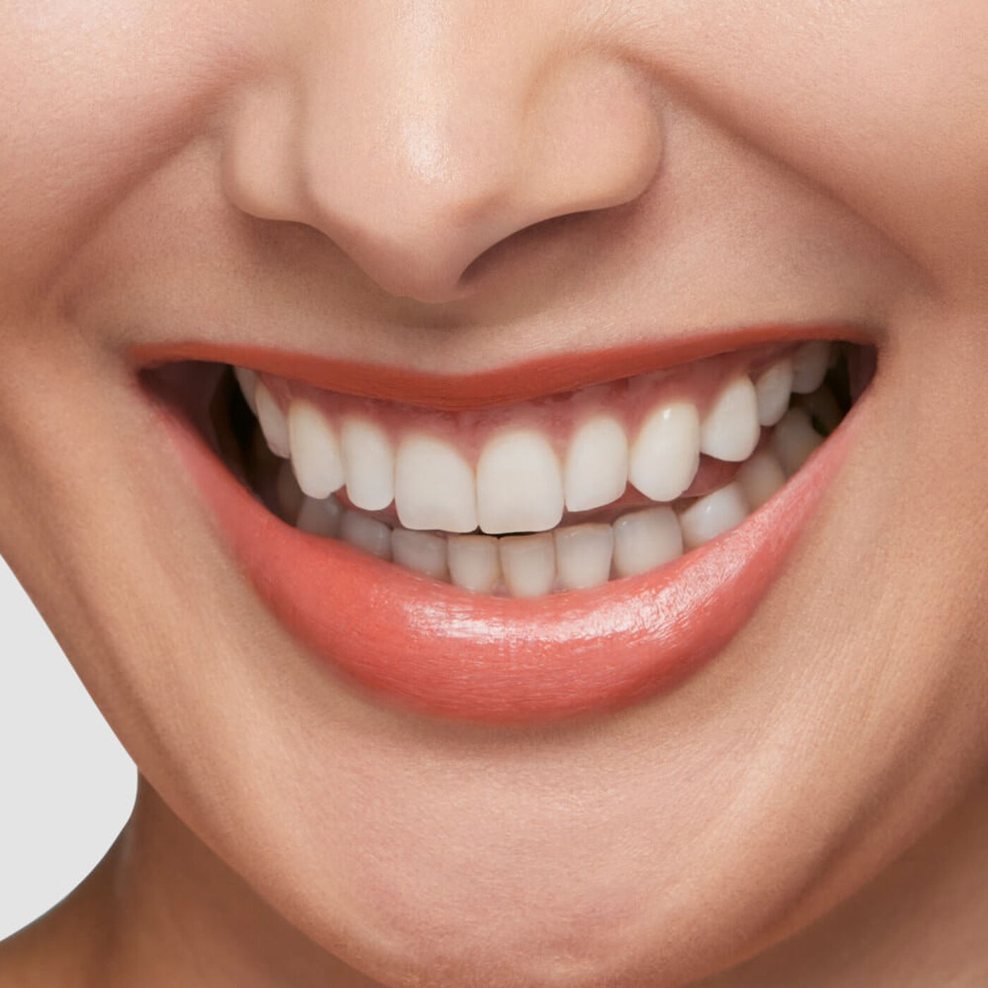 Son SHISEIDO Technosatin Gel Lipstick #402 Chatbot - Kallos Vietnam