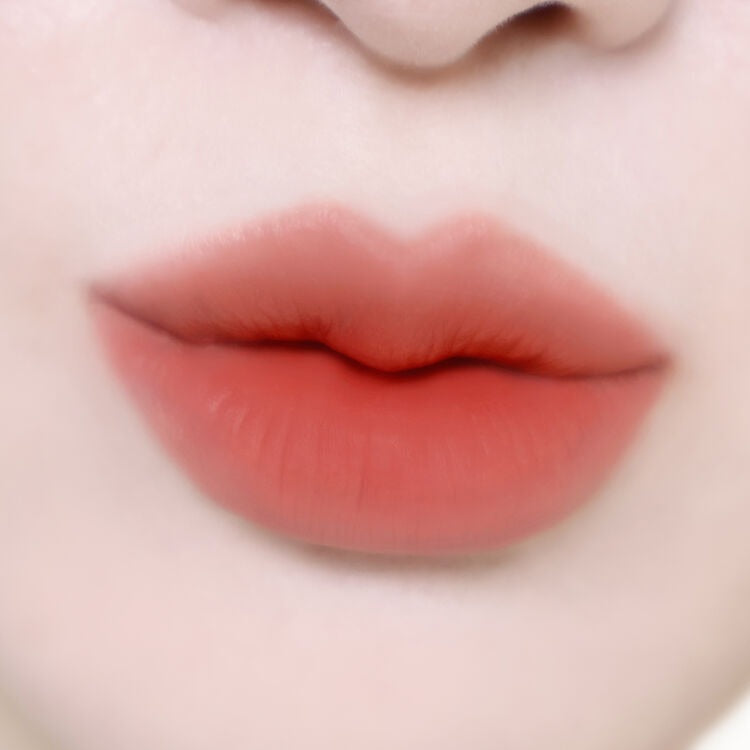 Son YSL The Slim Lipstick #23 Nude Blouse