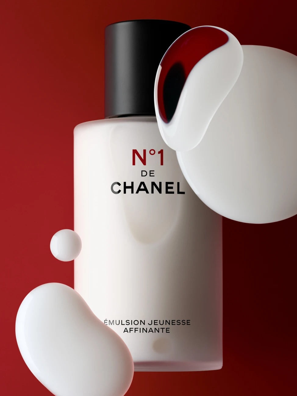 Sữa Dưỡng CHANEL N°1 De Chanel Refining Youth Emulsion