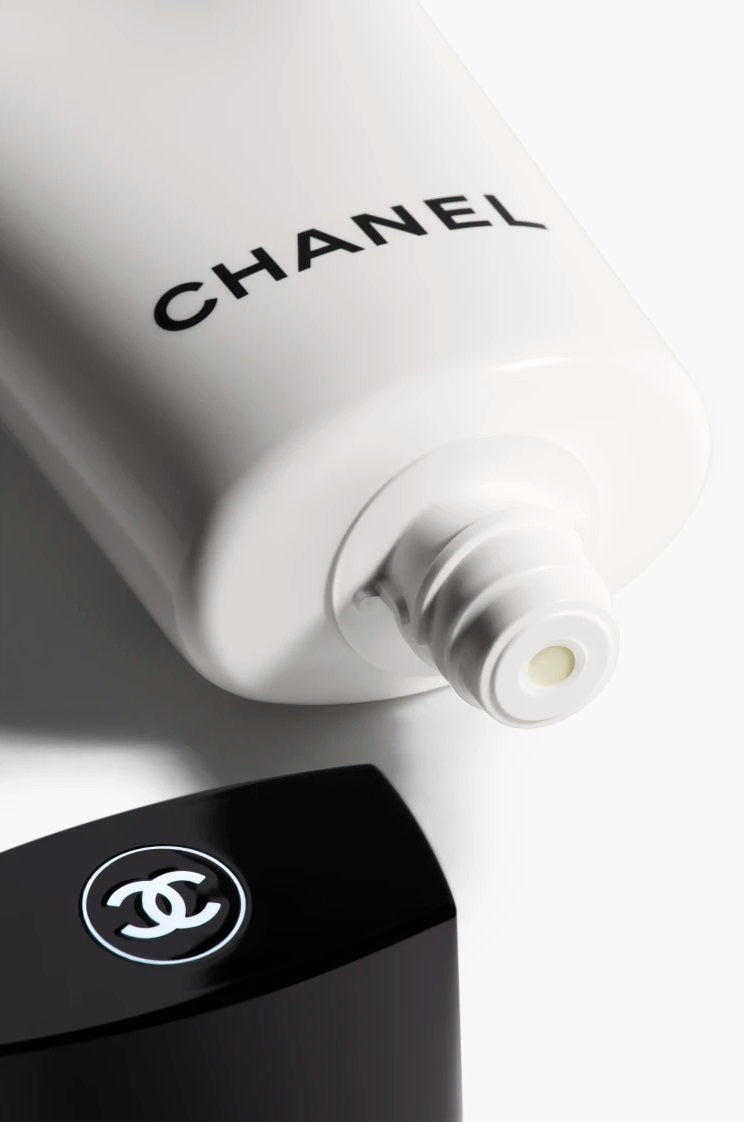 Sữa Rửa Mặt CHANEL La Mousse Camellia Cleansing Cream-To-Foam