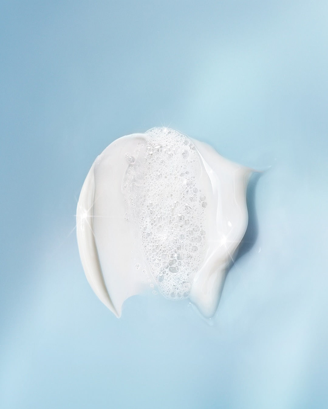 Sữa Rửa Mặt Charlotte Tilbury Charlotte's Magic Hydration Revival Cleanser