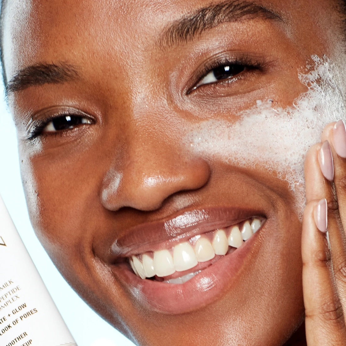 Sữa Rửa Mặt Charlotte Tilbury Charlotte's Magic Hydration Revival Cleanser-Kallos
