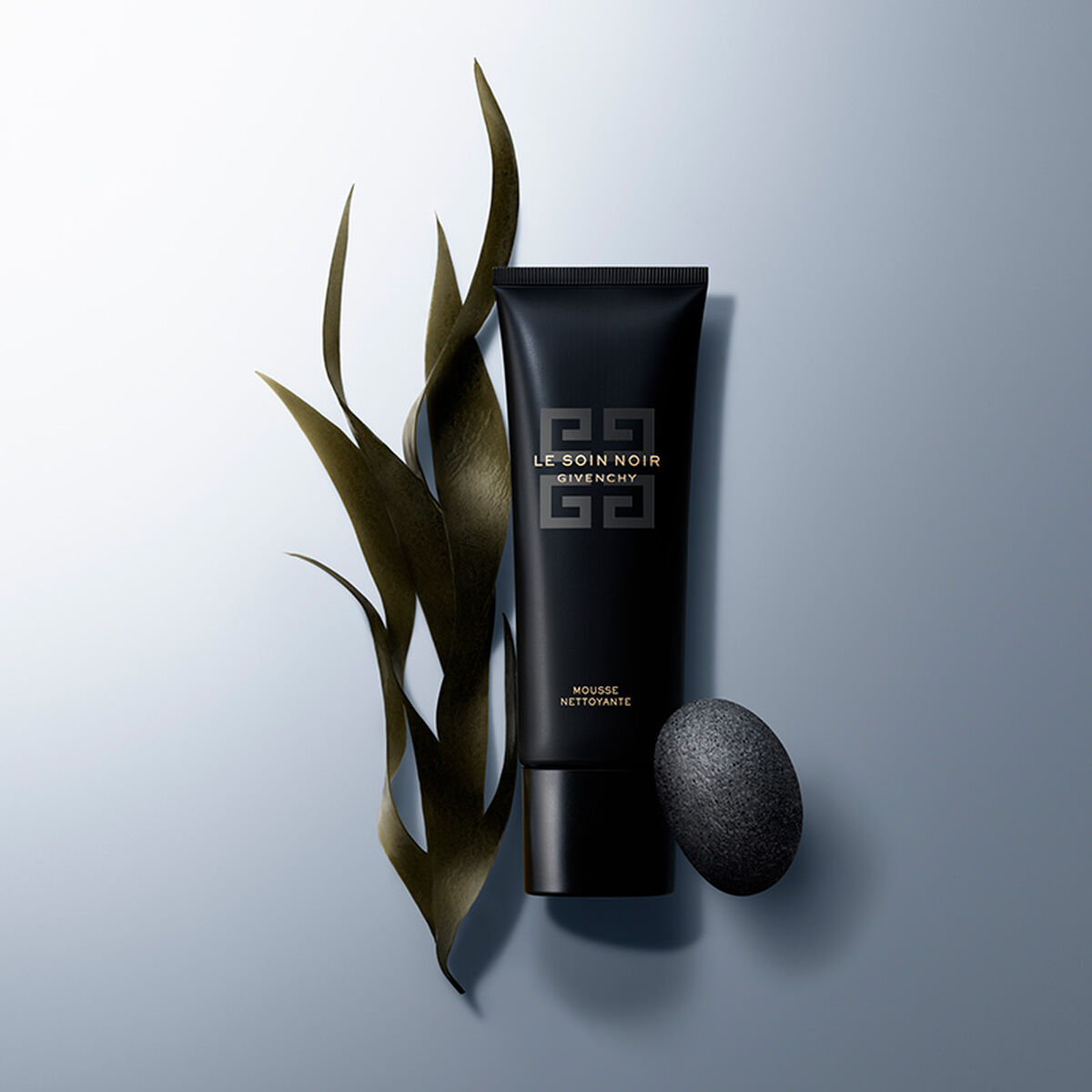 Sữa Rửa Mặt GIVENCHY Le Soin Noir Cleanser - Purifying Cleansing Foam - Kallos Vietnam