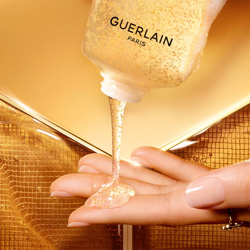 Sữa Rửa Mặt GUERLAIN Abeille Royale Cleansing Care-In-Mousse-Kallos