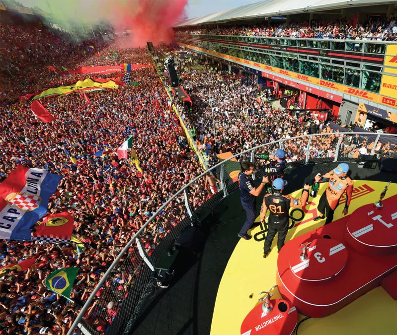 Tạp Chí AUTOSPORT Magazine #November 2025