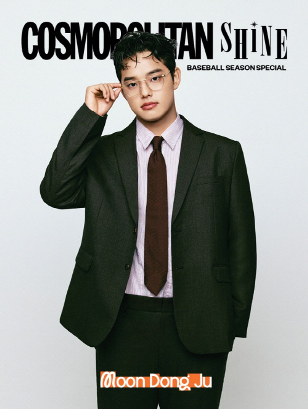 Tạp Chí Cosmopolitan Shine Magazine #Moon Dong-Ju