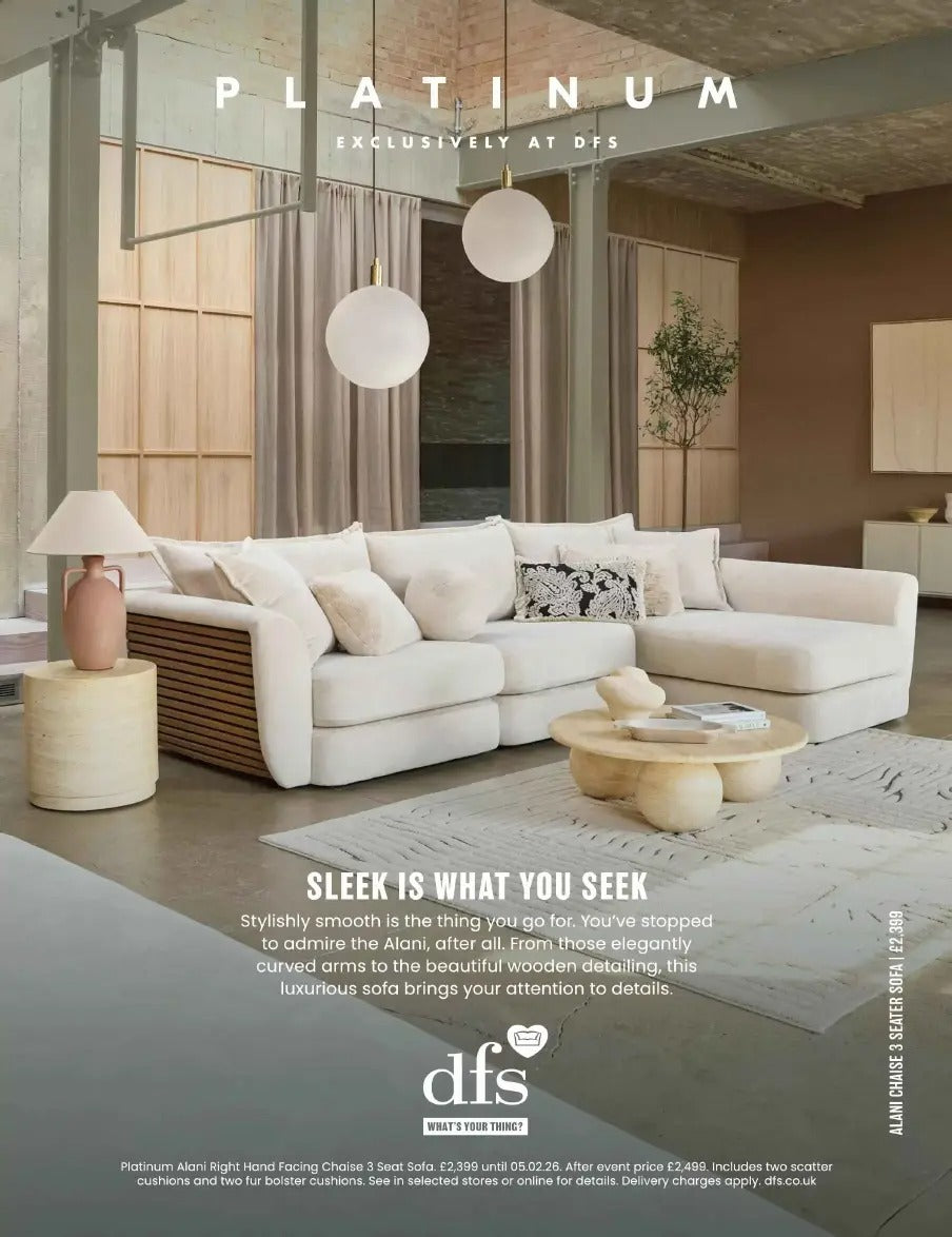 Tạp Chí Cosmopolitan (UK)  – February/March 2026 - Cat Burns