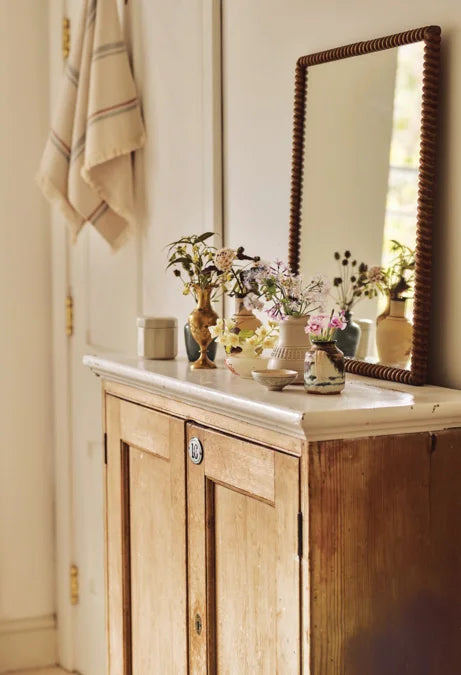 Tạp Chí Country Homes & Interiors (UK) Magazine #November 2025